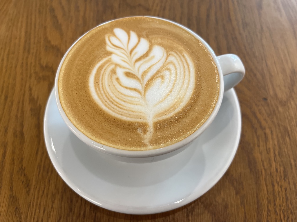 カフェラテホット